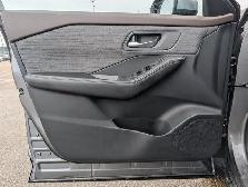 2023 Nissan Rogue SV - Photo 11