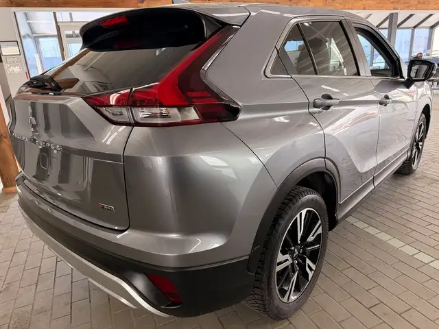2023 Mitsubishi Eclipse Cross SEL S-AWC - Photo 5