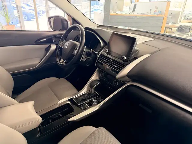 2023 Mitsubishi Eclipse Cross SEL S-AWC - Photo 10