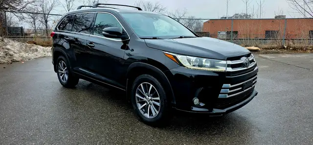 2017 Toyota Highlander AWD 4dr XLE| NO ACCIDENTS | NAVIGATON | L - Photo 3