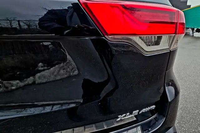 2017 Toyota Highlander AWD 4dr XLE| NO ACCIDENTS | NAVIGATON | L - Photo 20