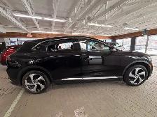 2023 VinFast VF 8 Eco AWD - Photo 6