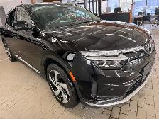 2023 VinFast VF 8 Eco AWD - Photo 7