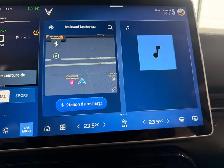 2023 VinFast VF 8 Eco AWD - Photo 25