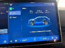 2023 VinFast VF 8 Eco AWD - Photo 28