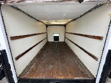 2014 GMC Savana G3500 16FT BOX TRUCK | LOW KMS | HYDRAULIC LIFT- - Photo 7