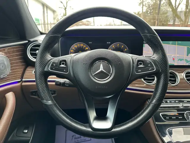 2017 Mercedes-Benz E-Class E400 | NO ACCIDENTS | PREMIUM PKG | B - Photo 24