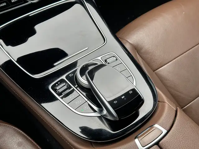 2017 Mercedes-Benz E-Class E400 | NO ACCIDENTS | PREMIUM PKG | B - Photo 33