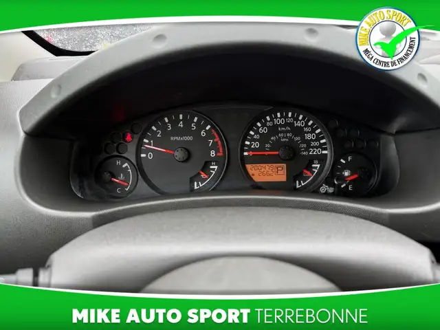 Nissan Frontier SV King Cab 4x2 caisse standard BA 2019 à vendre - Photo 12