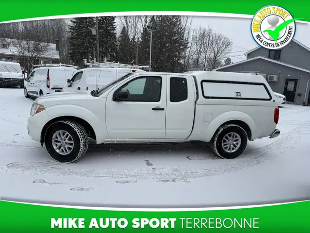 Nissan Frontier 2 roues motrices, empattement court, boîte autom - Photo 2