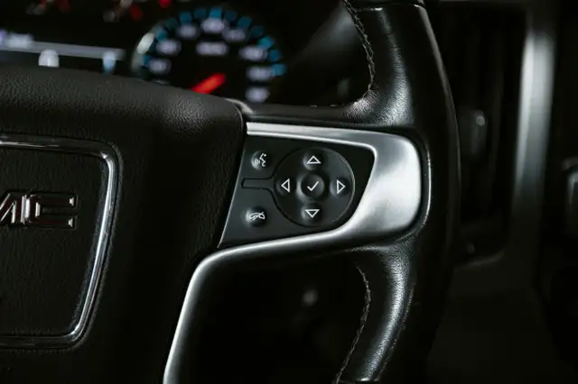 2019 GMC Sierra 3500HD 4WD Crew Cab Long Box SLE for sale - Photo 27