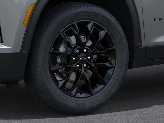 2026 Chevrolet Traverse LT - Photo 9