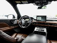 2022 Lincoln Aviator Reserve AWD 3.0L Twin Turbo 7 Passenger - Photo 35