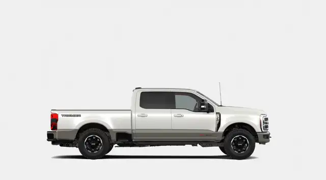 2026 Ford F-350 KING RANCH | TREMOR OFF-ROAD PACKAGE | MOONROOF - Photo 6
