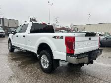 2022 Ford F-250 XLT 4WD Crew Cab 8' Box No Accidents ! - Photo 8