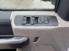 2022 Ford F-250 XLT 4WD Crew Cab 8' Box No Accidents ! - Photo 11