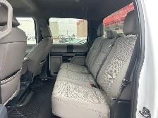 2022 Ford F-250 XLT 4WD Crew Cab 8' Box No Accidents ! - Photo 16