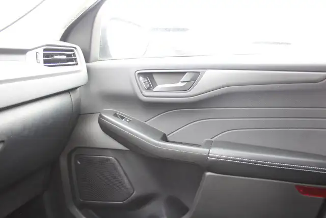 2024 Ford Escape Active - Photo 11