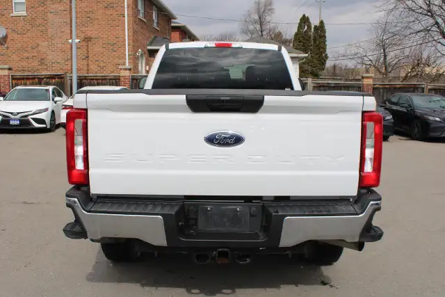 2024 Ford SUPER DUTY F-250 SRW XLT - Photo 3