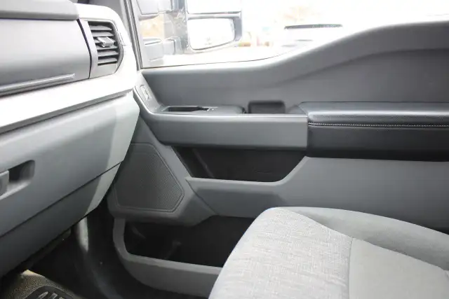 2024 Ford SUPER DUTY F-250 SRW XLT - Photo 8