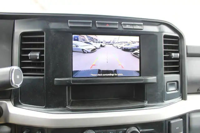 2024 Ford SUPER DUTY F-250 SRW XLT - Photo 9