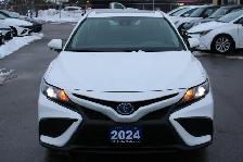 2024 Toyota Camry HYBRID SE - Photo 2