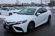 2024 Toyota Camry HYBRID SE - Photo 3