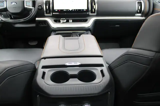 2025 Ford Expedition TREMOR 4X4 - Photo 11