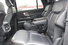 2025 Ford Expedition TREMOR 4X4 - Photo 13