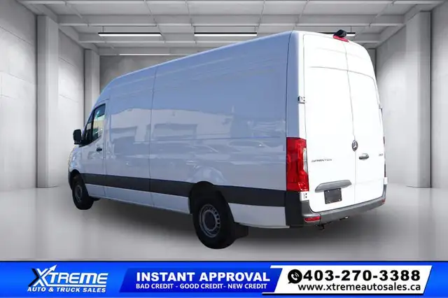 2025 Mercedes-Benz Sprinter Cargo Van 2500 High Roof I4 170 EXT - Photo 7