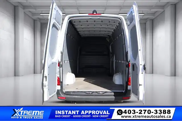 2025 Mercedes-Benz Sprinter Cargo Van 2500 High Roof I4 170 EXT - Photo 12