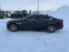 2017 Jaguar XF - Photo 7