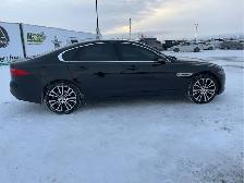 2017 Jaguar XF - Photo 8