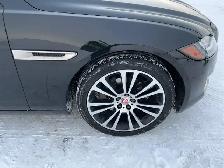 2017 Jaguar XF - Photo 10