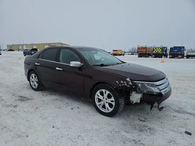 2012 Ford Fusion - Photo 2