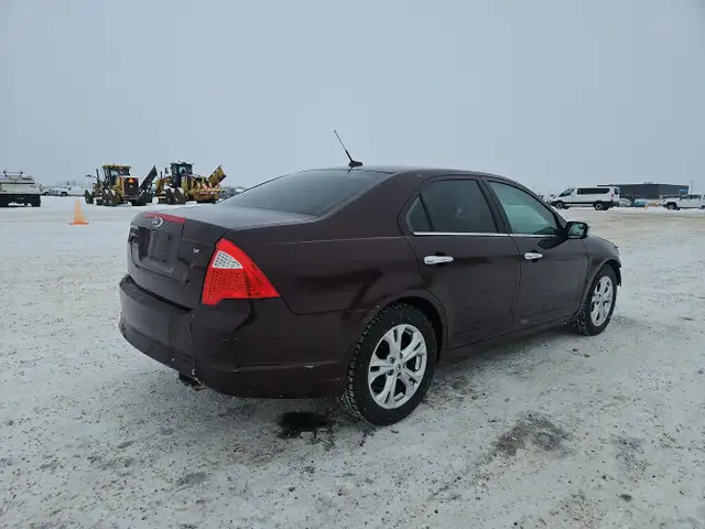 2012 Ford Fusion - Photo 4
