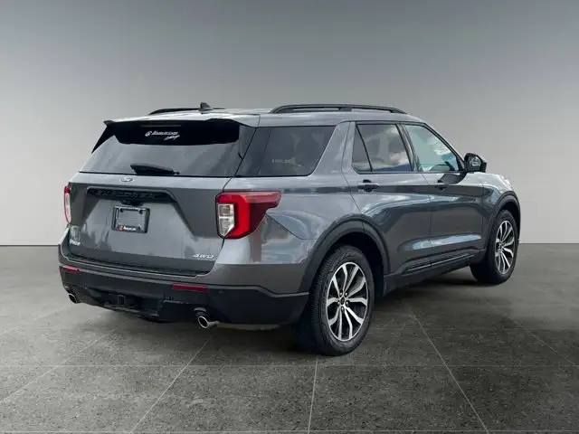 2022 Ford Explorer ST-Line - Photo 7