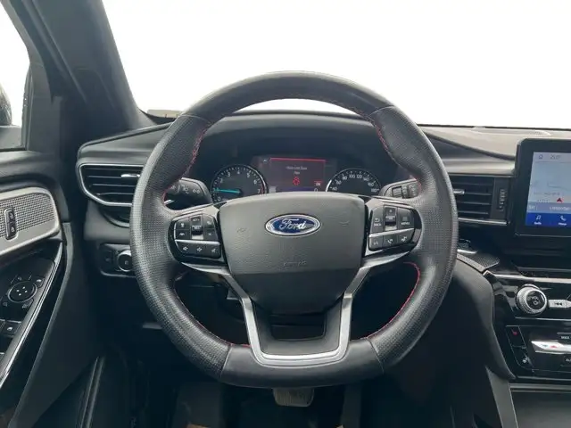 2022 Ford Explorer ST-Line - Photo 17