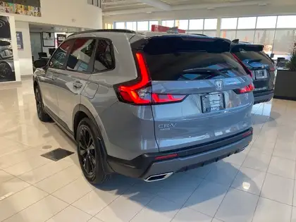 2026 Honda CR-V Hybrid Touring AWD - Photo 2