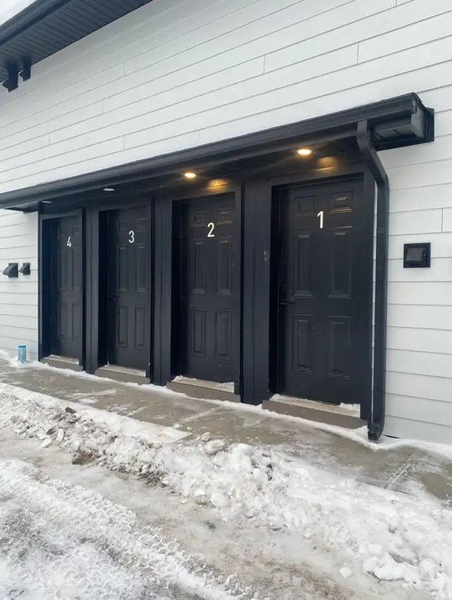 Brand new construction: Upstairs 2 bedroom, 1 bathroom - Photo 10