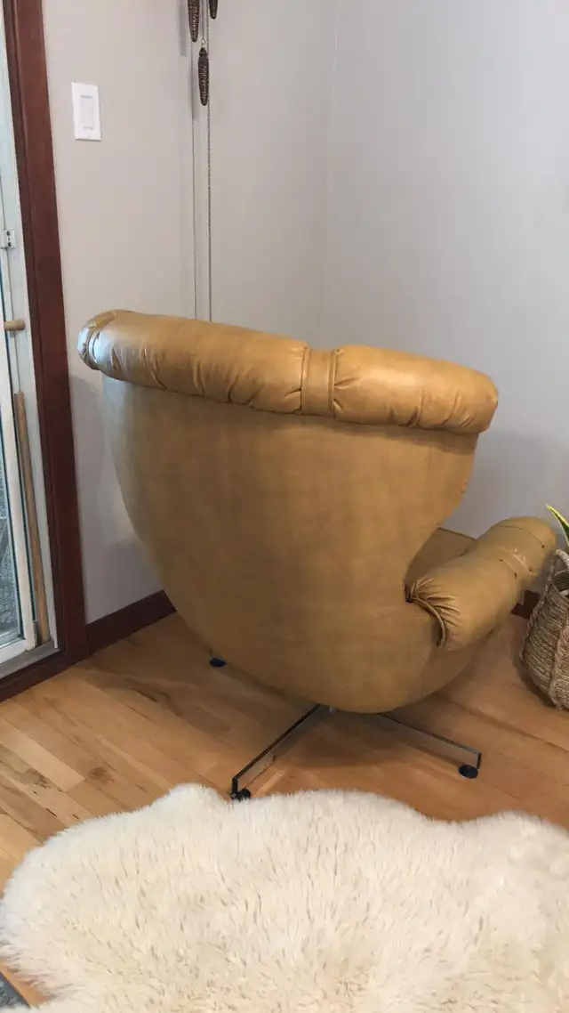 Mid century. TEAK TECK Table d'appoint / Fauteuil pivotant vinta - Photo 4