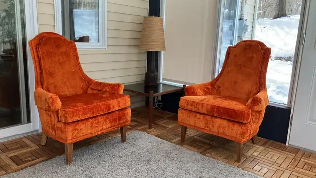 Mid century. TEAK TECK Table d'appoint / Fauteuils chaises orang - Photo 9