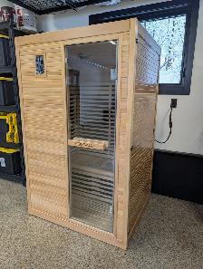 SAUNAS, MASSAGE CHAIRS AND RED LIGHT THERAPY FOR AMAZING PRICES! - Photo 5