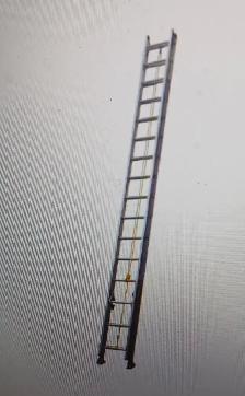 ÉCHELLE COULISSANTE en ALUMINIUM 24 PIEDS