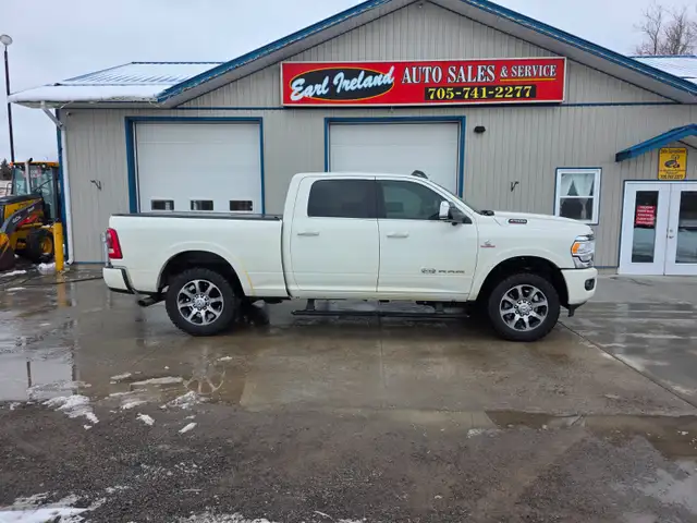 2022 RAM 2500 Limited Longhorn Cummins Diesel Crew Cab 4x4 - Photo 4