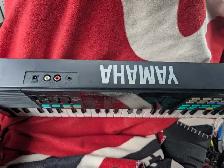 Yamaha keyboard - Photo 3