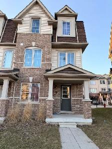 House For Rent - Photo 2