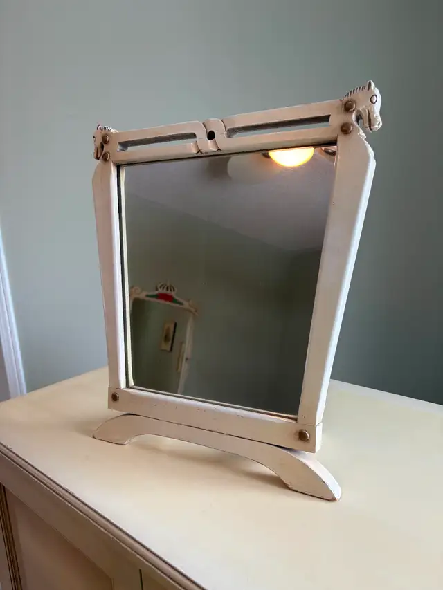 Cute Table Mirror - Photo 2