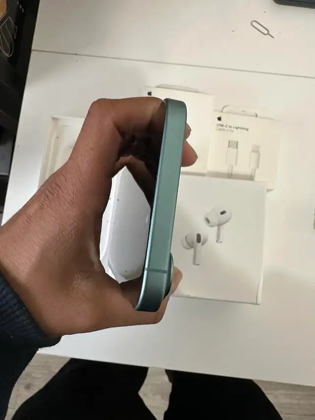 iPhone 16 plus 128gb (Read Description) Airpods Pkg/Delivery - Photo 4