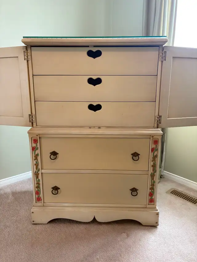 Solid Wood Tall Boy Dresser - Photo 5